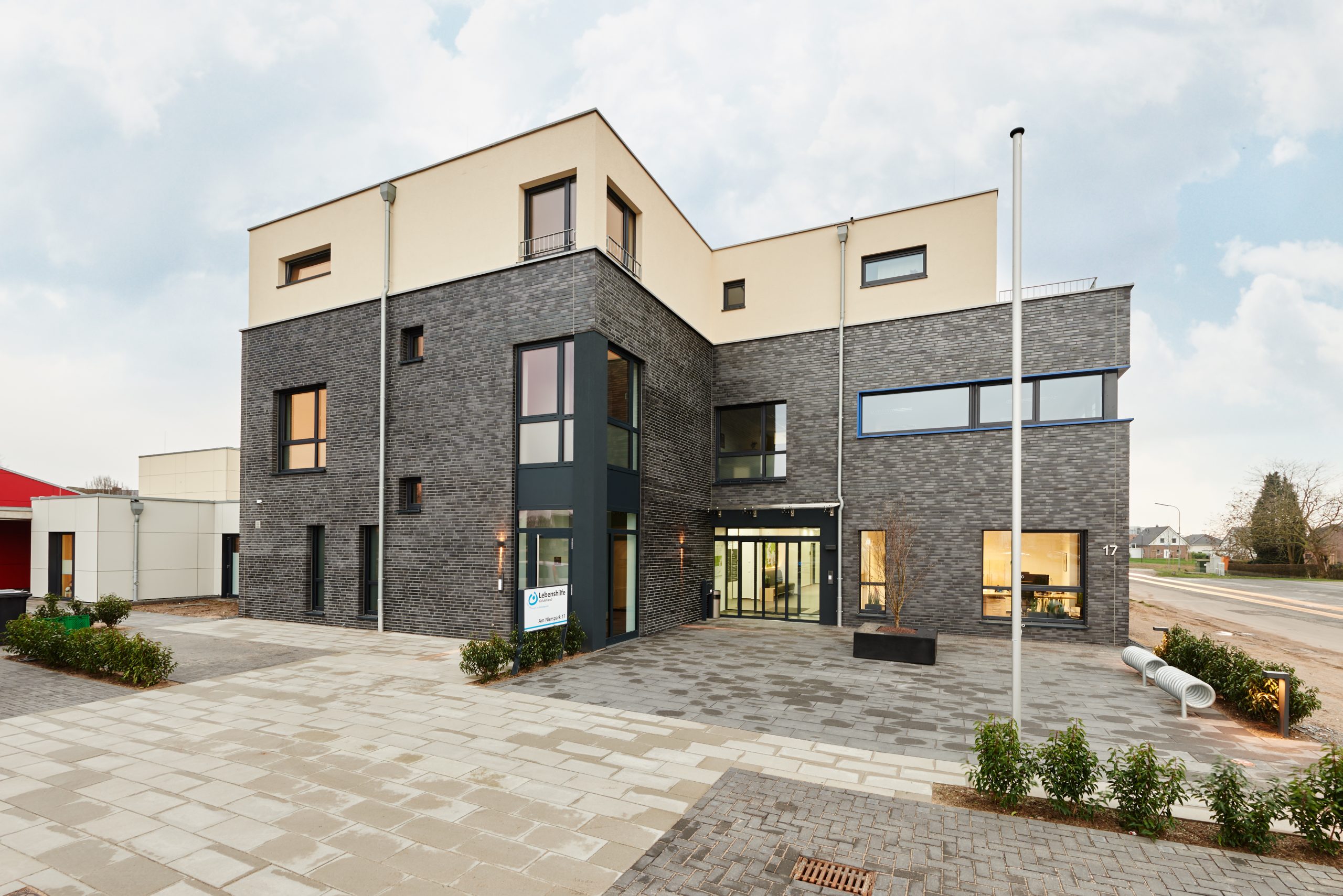Neubau Lebenshilfe-Center mit Verwaltung und besonderem Wohnen